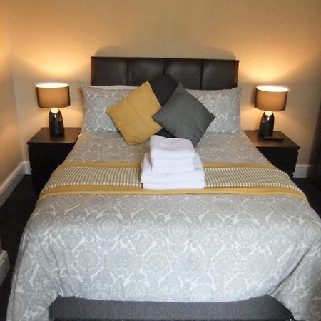Dewsbury House Apartment Блекпул Екстериор снимка