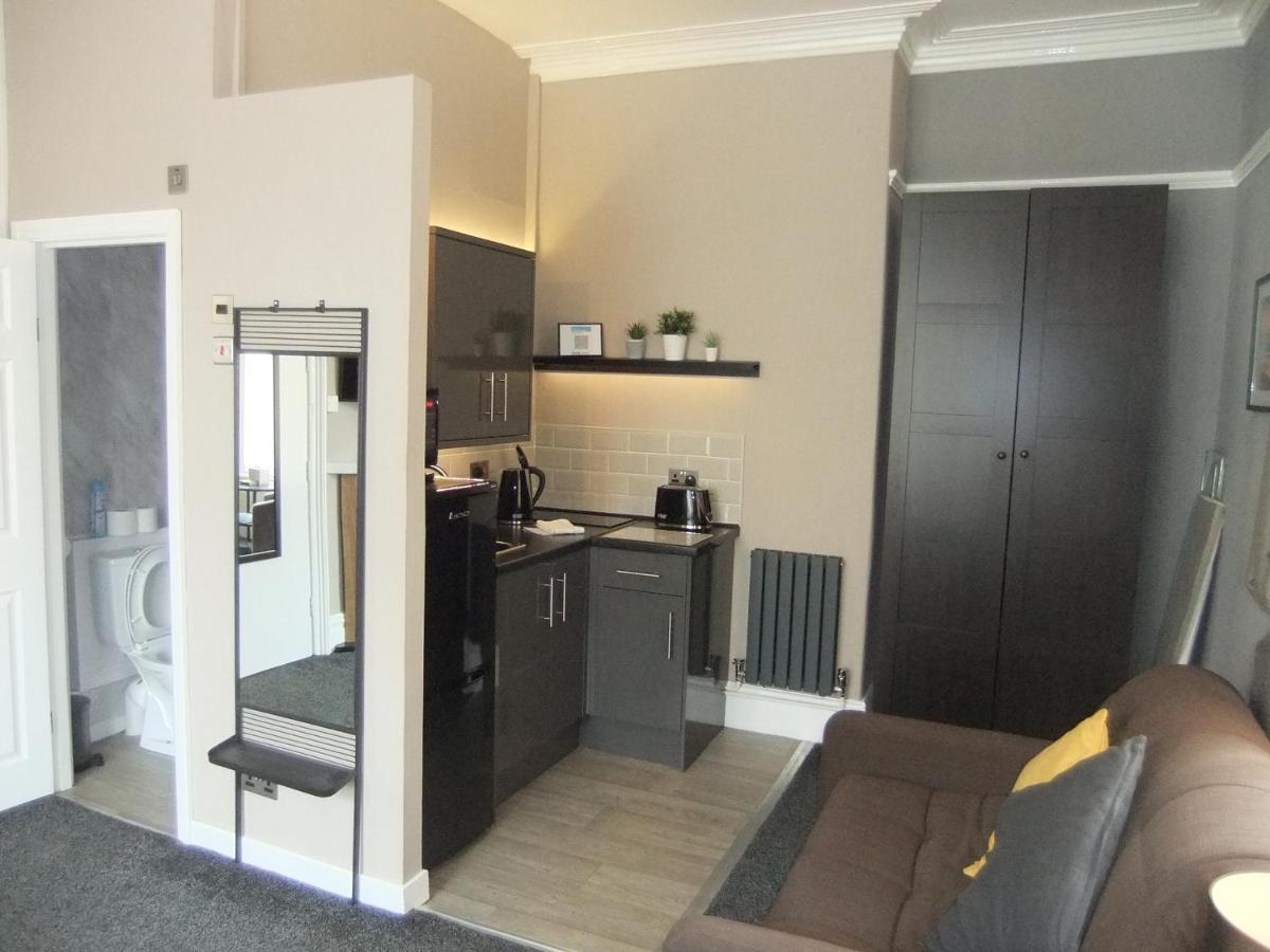 Dewsbury House Apartment Блекпул Екстериор снимка