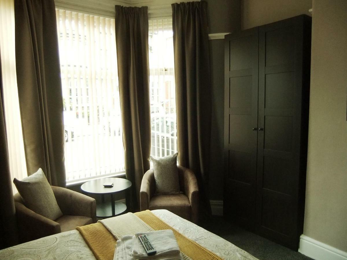 Dewsbury House Apartment Блекпул Екстериор снимка